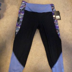 Bally workout capris